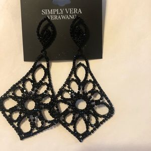 Simply Vera Black earrings